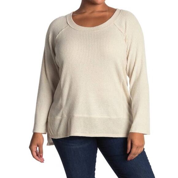 Chelsea and Theodore Waffle Knit Cream Top - Picture 1 of 7